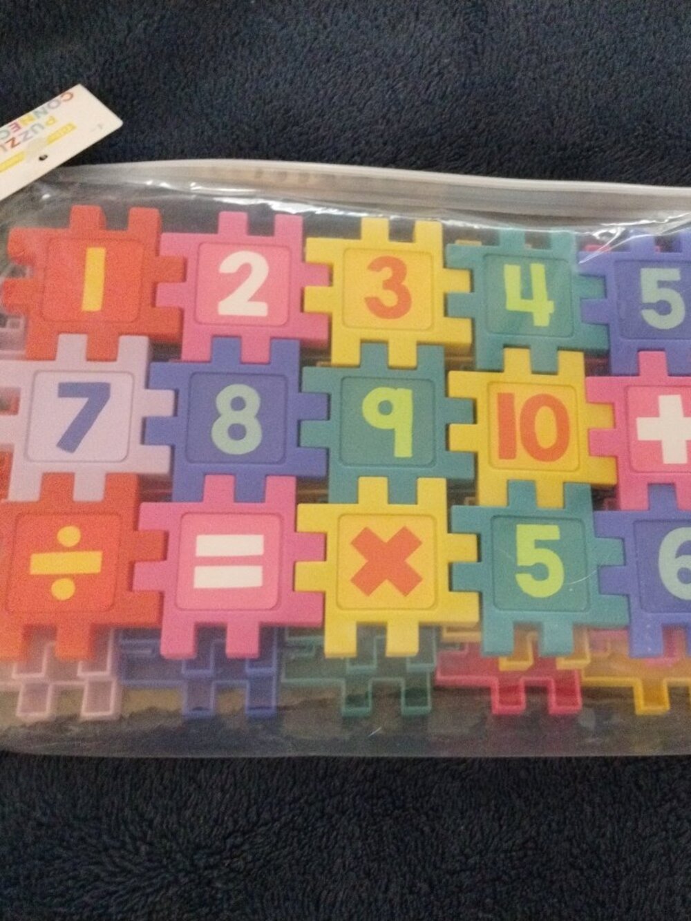 Math- numbers / symbols plastic puzzle connectors